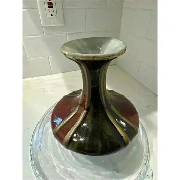 Fabulous Pottery Vase Red Olive Glaze Gold Stripes 6.5" - Picture 6 of 10